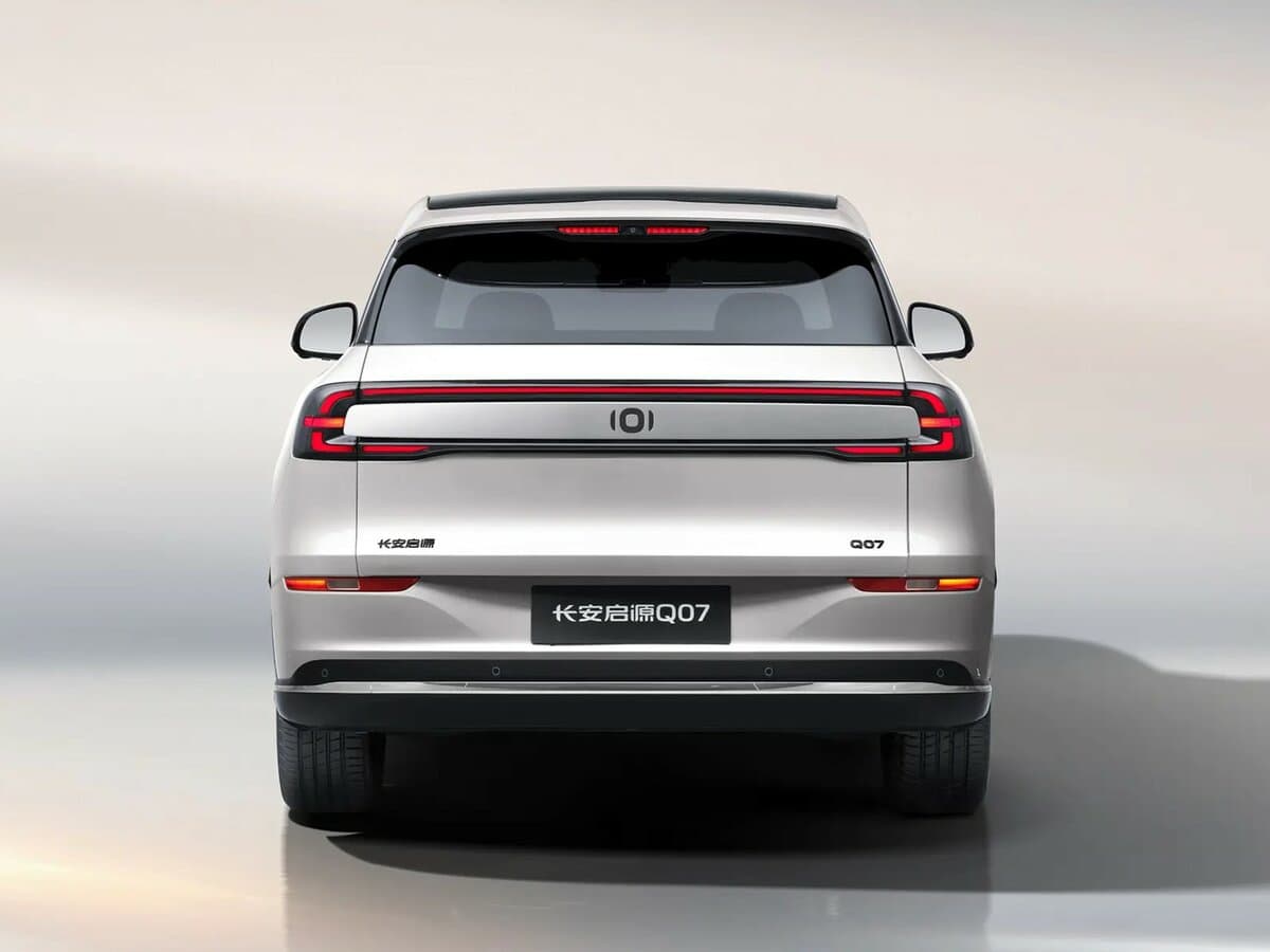 Changan Qiyuan Q07 2025 – indiyədək — Arxadan
