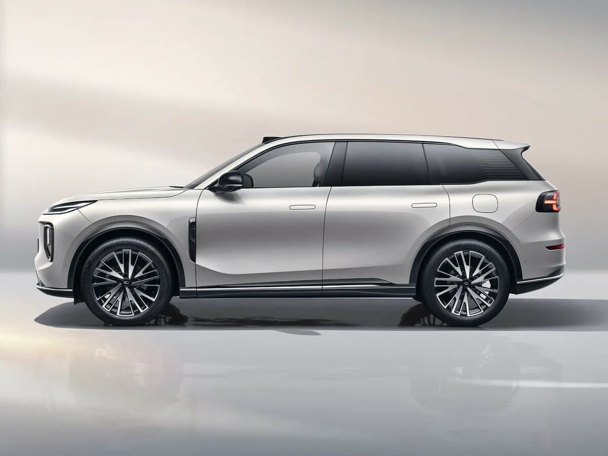 Changan Qiyuan Q07 2025 – indiyədək — Yandan