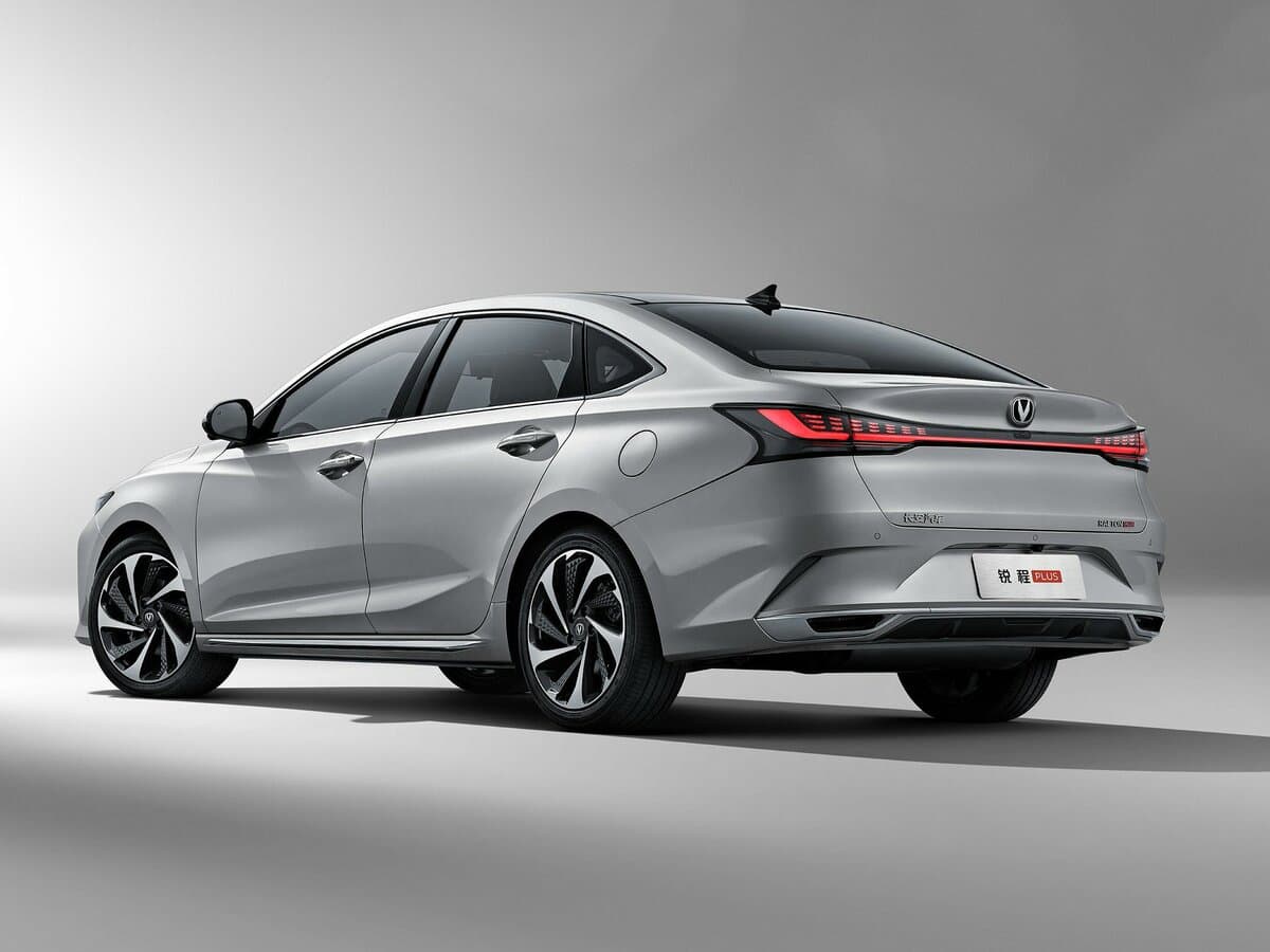 Changan Raeton Plus 2022 – indiyədək — 3/4 arxadan