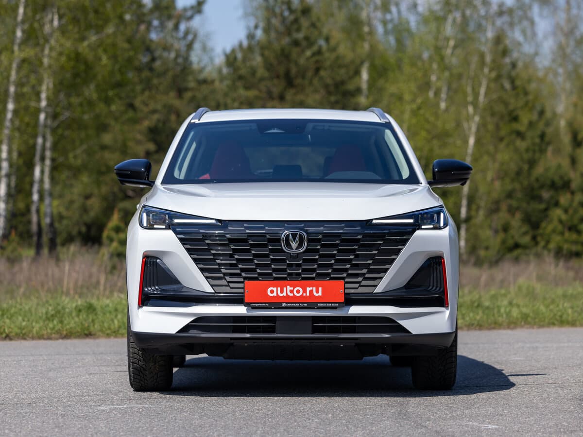 Changan UNI-S I — Öndən