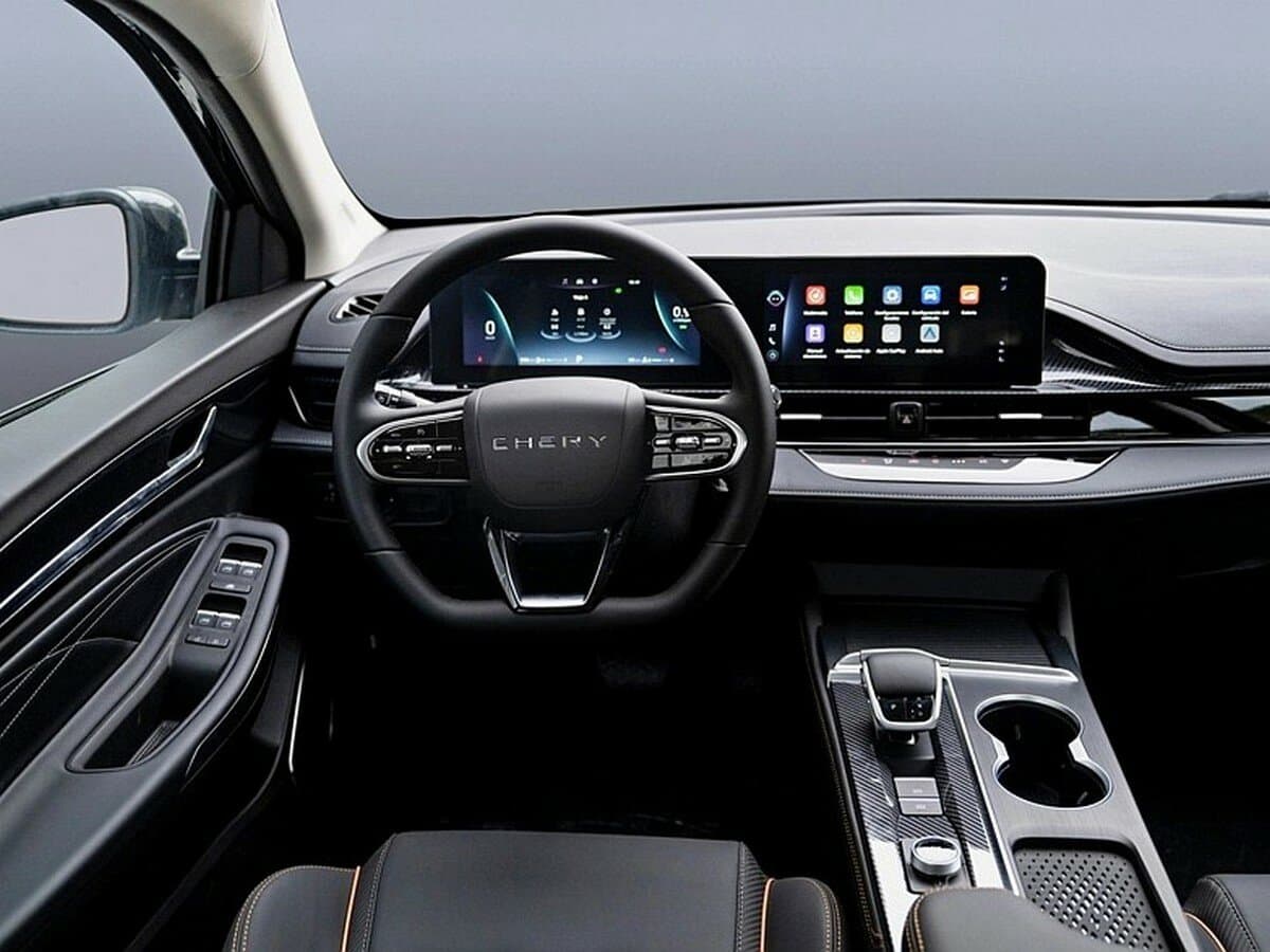 Chery Arrizo 6 II — Sükan