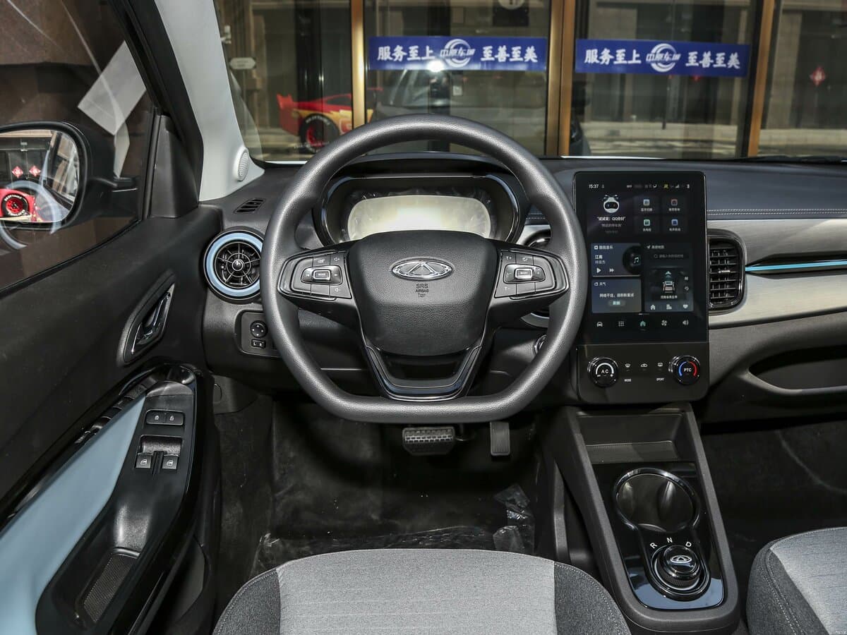 Chery eQ1 I — Sükan