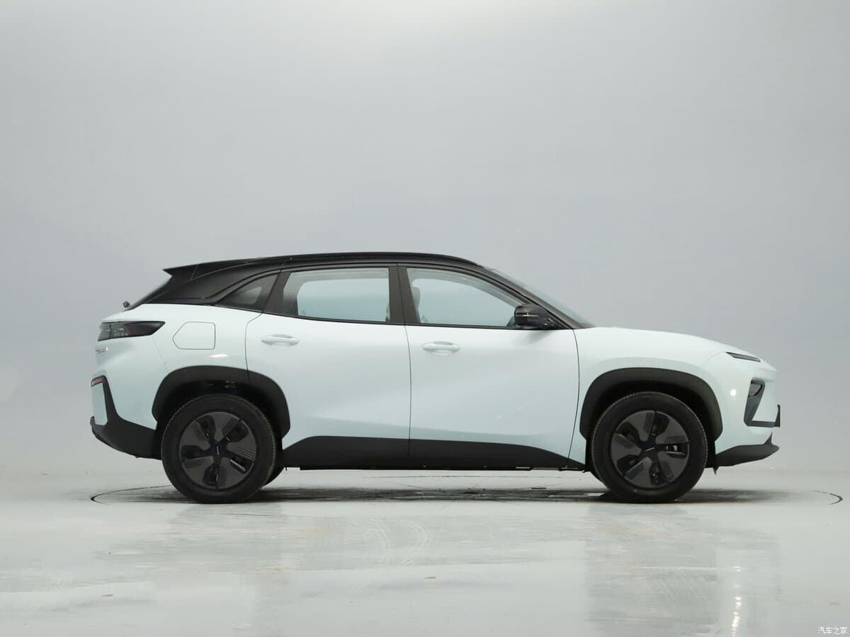 Chery eQ7 2023 – indiyədək — Yandan