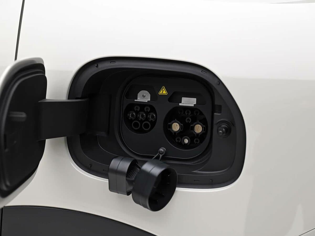Chery QQ3 2026 – indiyədək — Salon, öndən