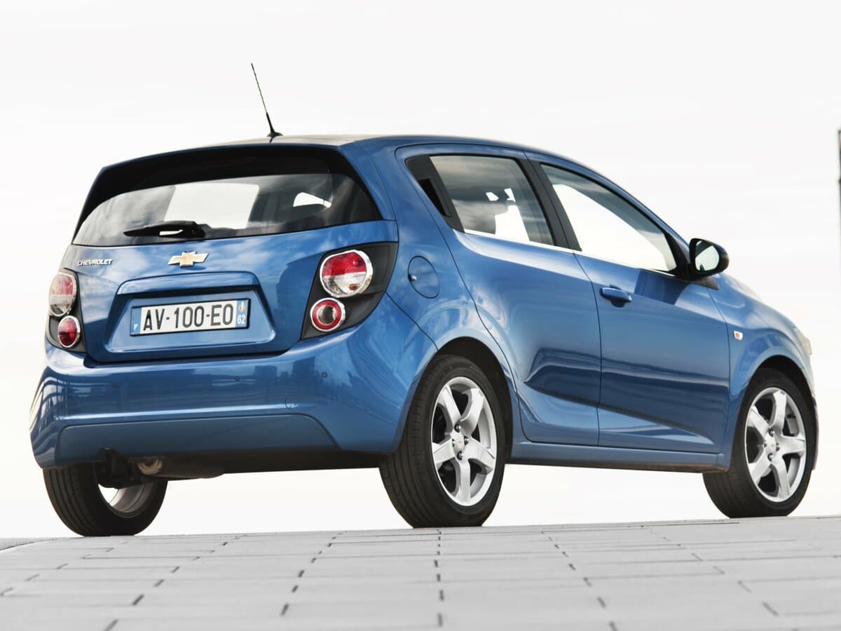 Chevrolet Aveo II — 3/4 arxadan