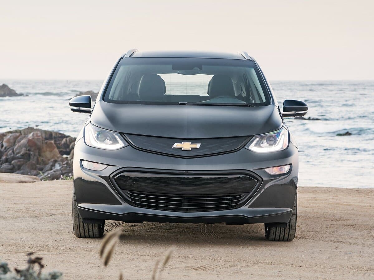 Chevrolet Bolt I — Öndən
