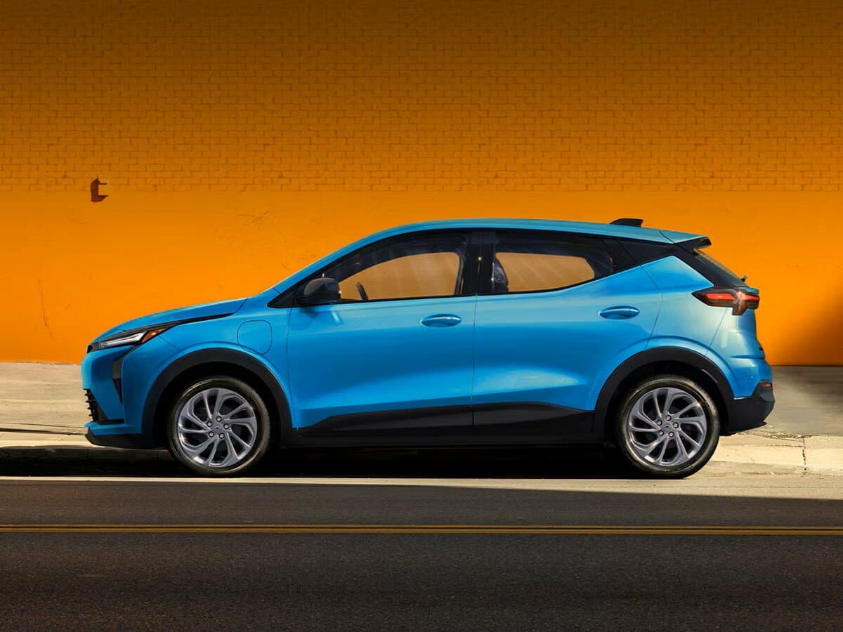 Chevrolet Bolt II — Yandan