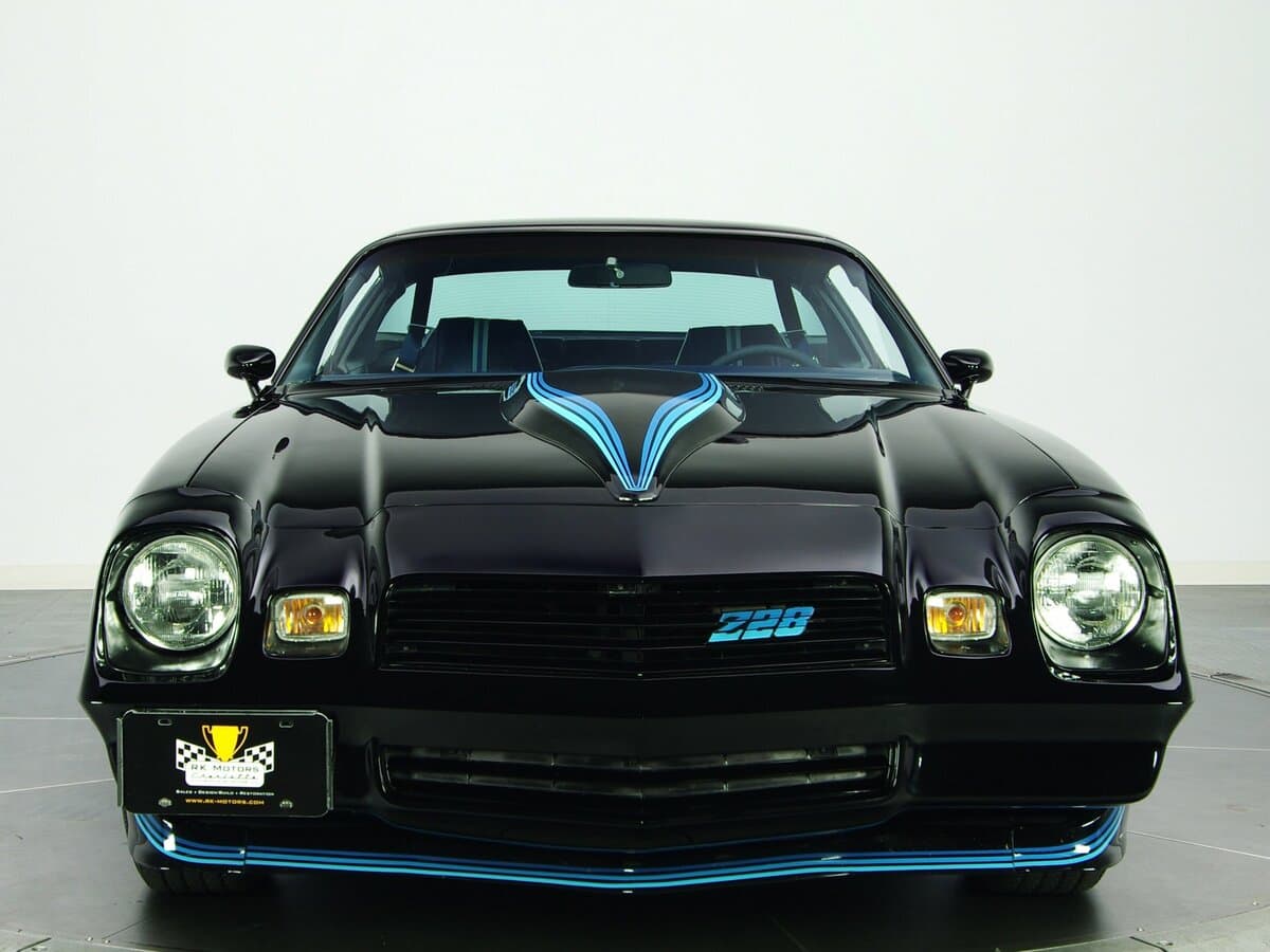 Chevrolet Camaro II — Öndən