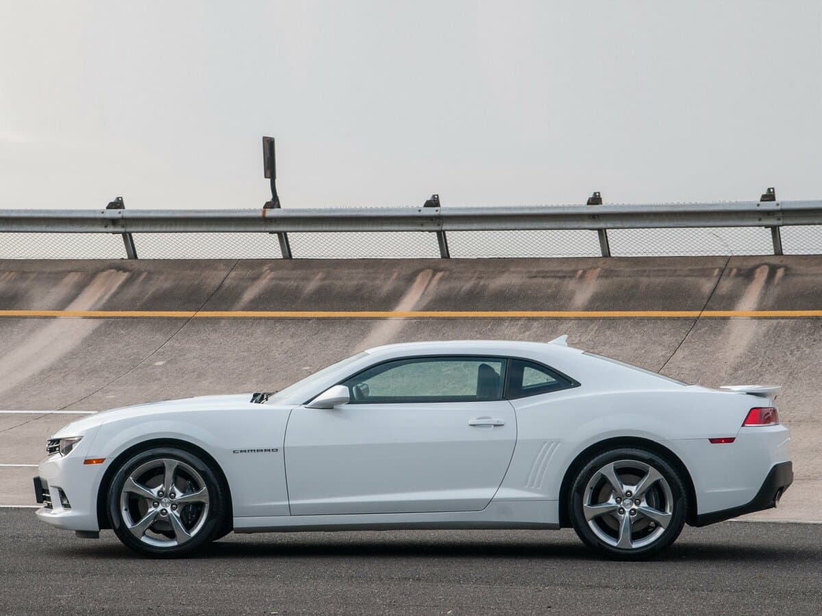 Chevrolet Camaro V Restayling — Yandan