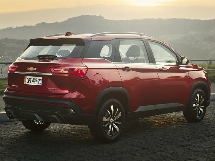 Chevrolet Captiva II — 3/4 arxadan