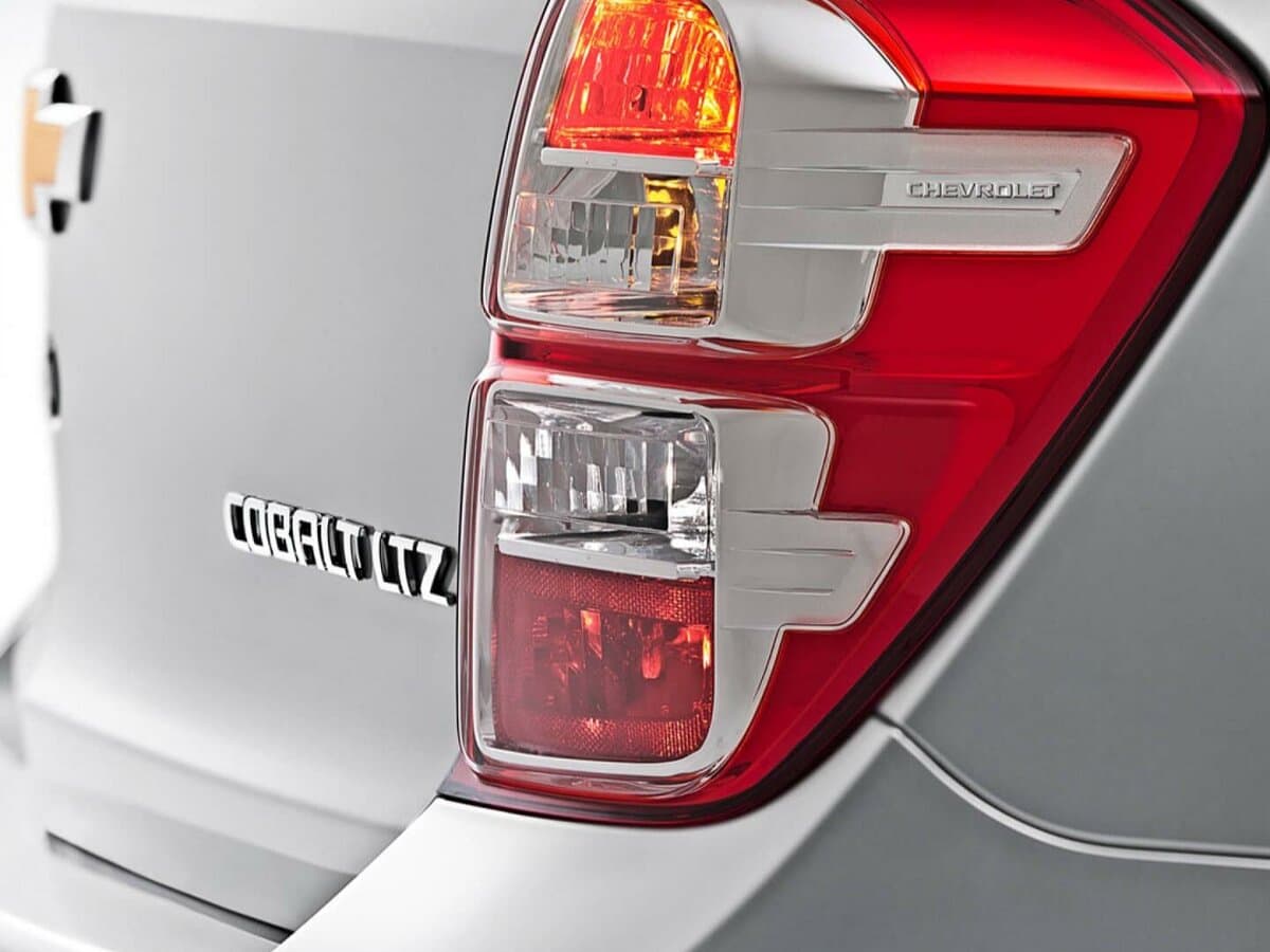 Chevrolet Cobalt II Restayling — Detal