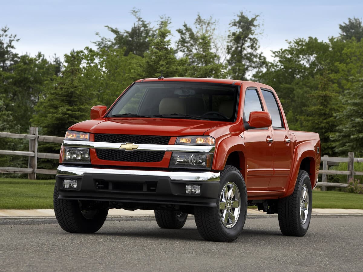 Chevrolet Colorado I — Öndən