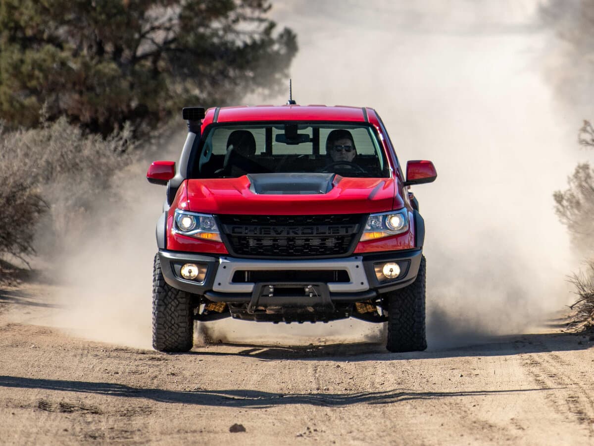 Chevrolet Colorado II — Öndən