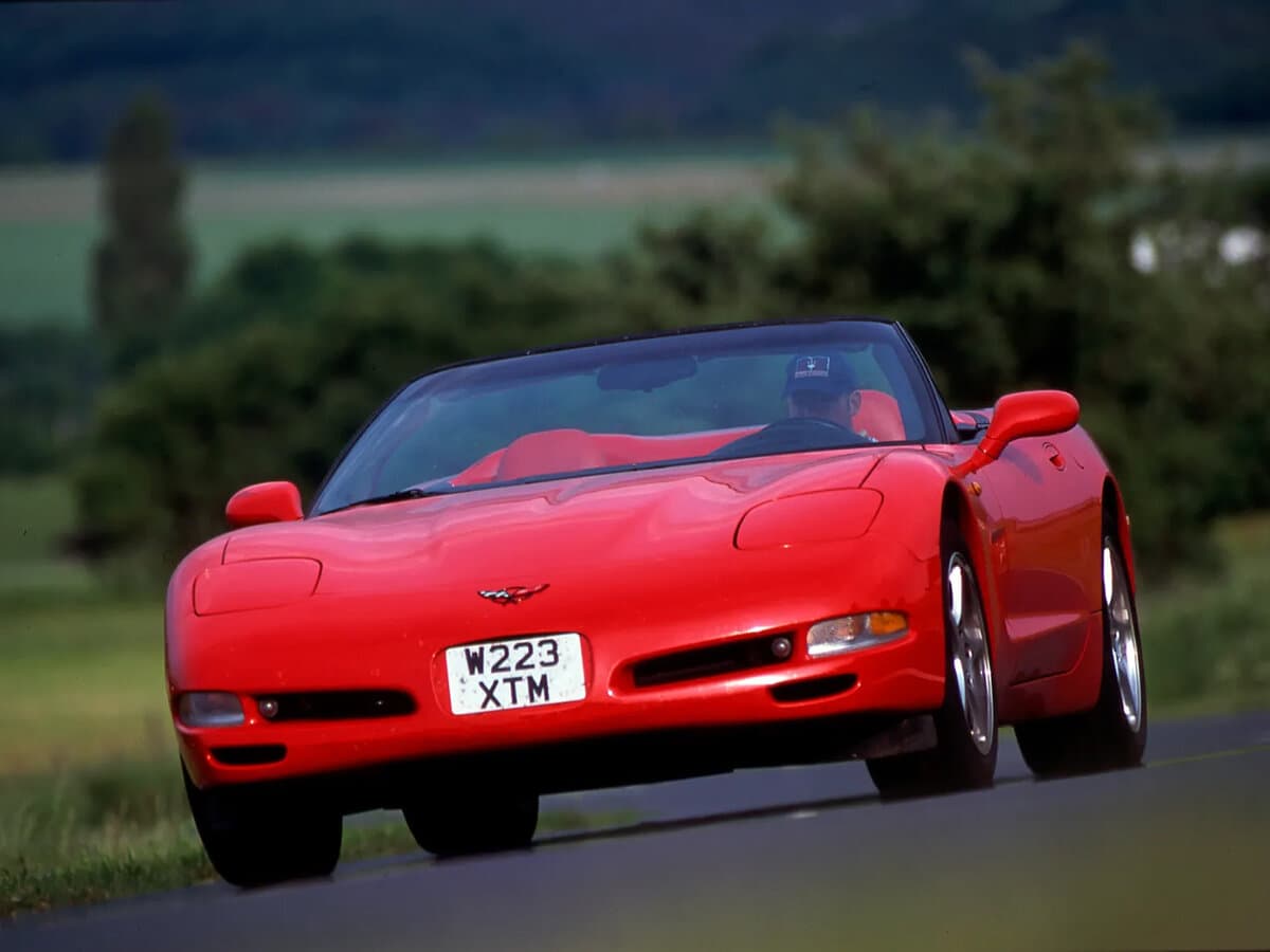 Chevrolet Corvette C5 — Öndən