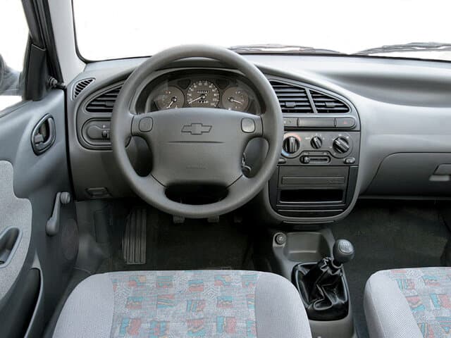 Chevrolet Lanos I — Sükan