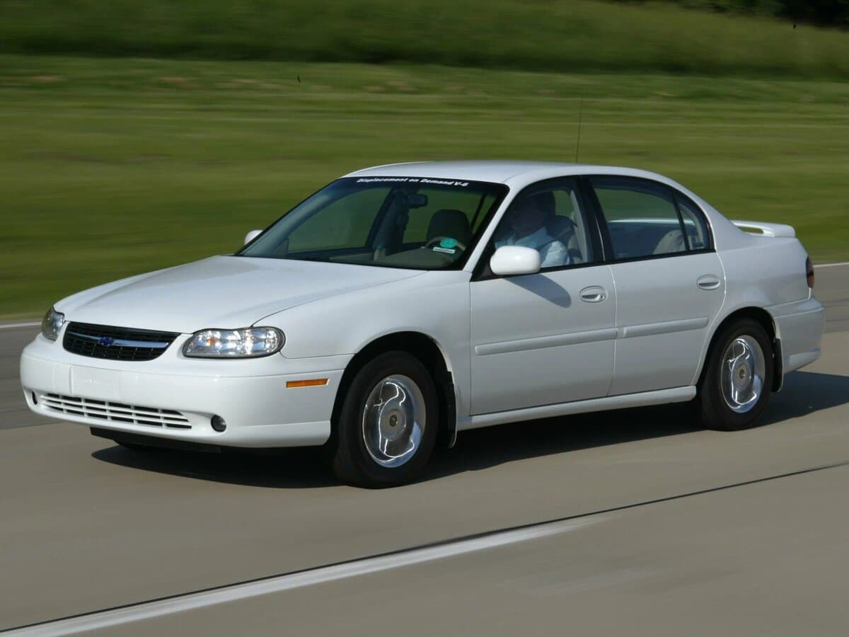 Chevrolet Malibu V Restayling — Əsas şəkil