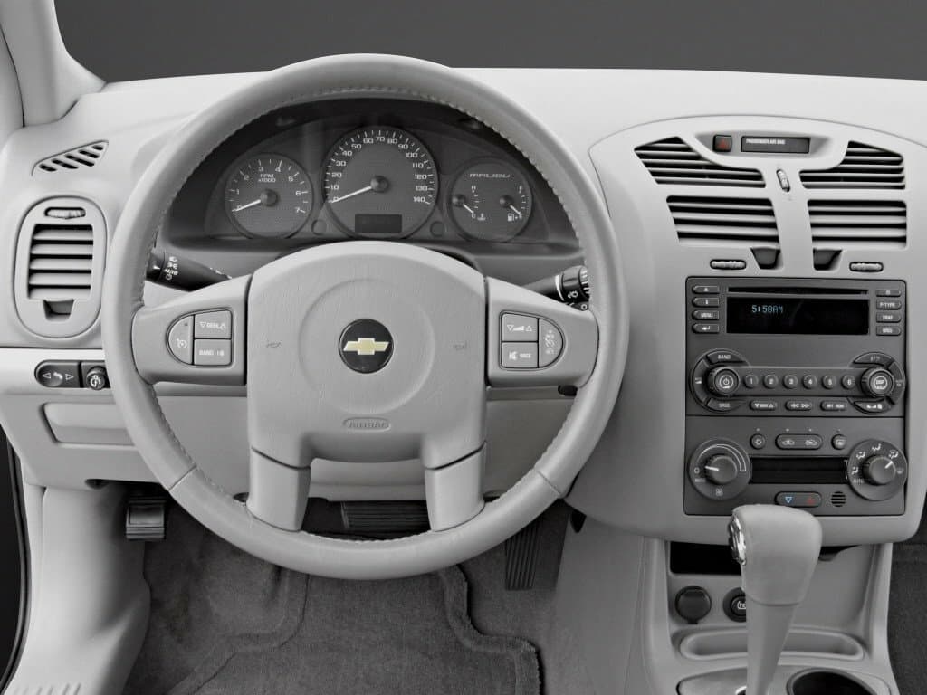 Chevrolet Malibu VI Restayling — Sükan