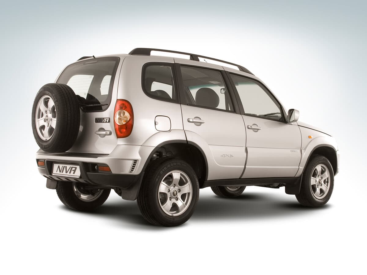 Chevrolet Niva I Restayling — 3/4 arxadan
