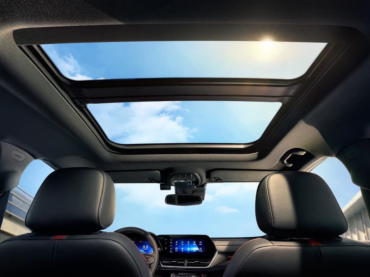 Chevrolet Seeker 2022 – indiyədək — Salon, arxadan