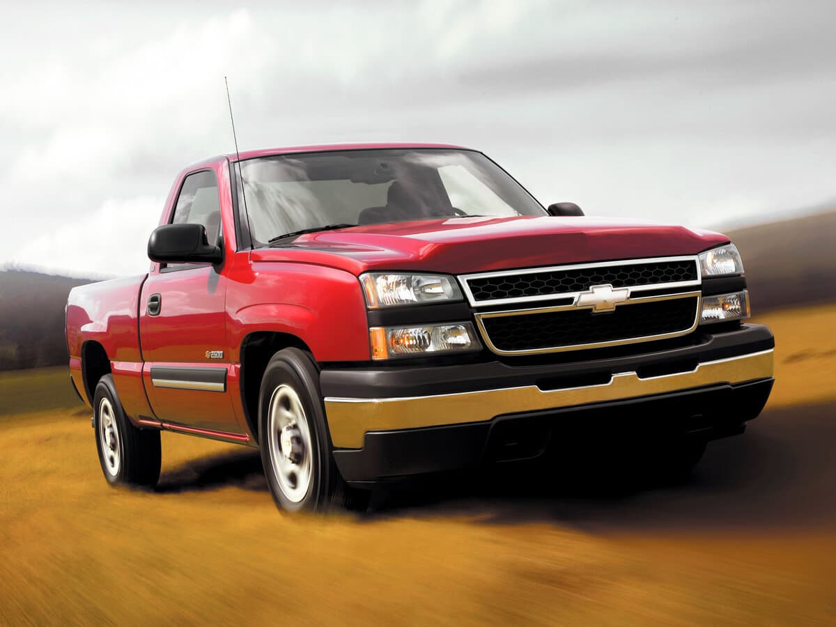 Chevrolet Silverado I (GMT800) Restayling — Öndən