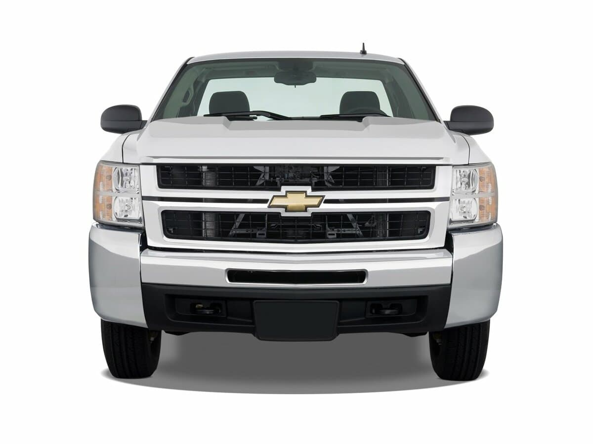 Chevrolet Silverado II (GMT900) — Öndən