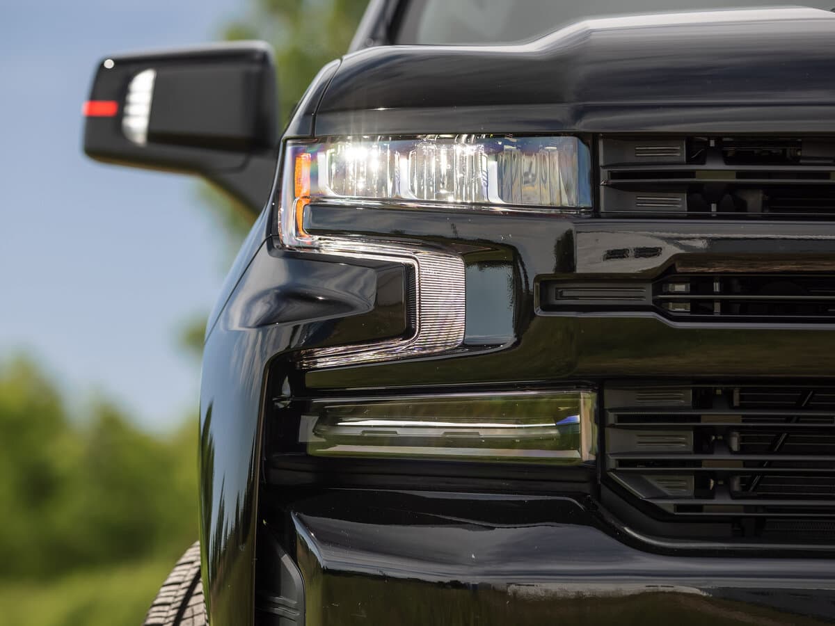 Chevrolet Silverado IV (T1XX) — Fara