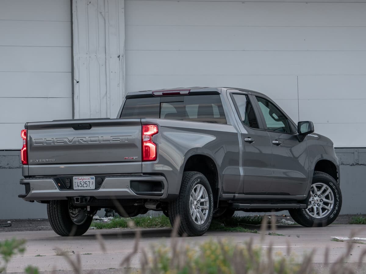 Chevrolet Silverado IV (T1XX) — 3/4 arxadan