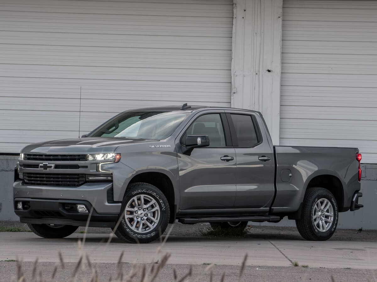 Chevrolet Silverado IV (T1XX) — Yandan