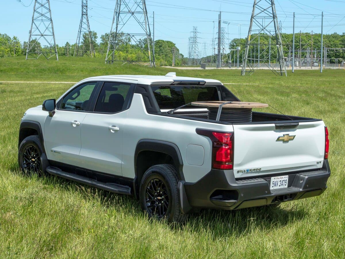 Chevrolet Silverado IV (T1XX) Restayling — 3/4 arxadan