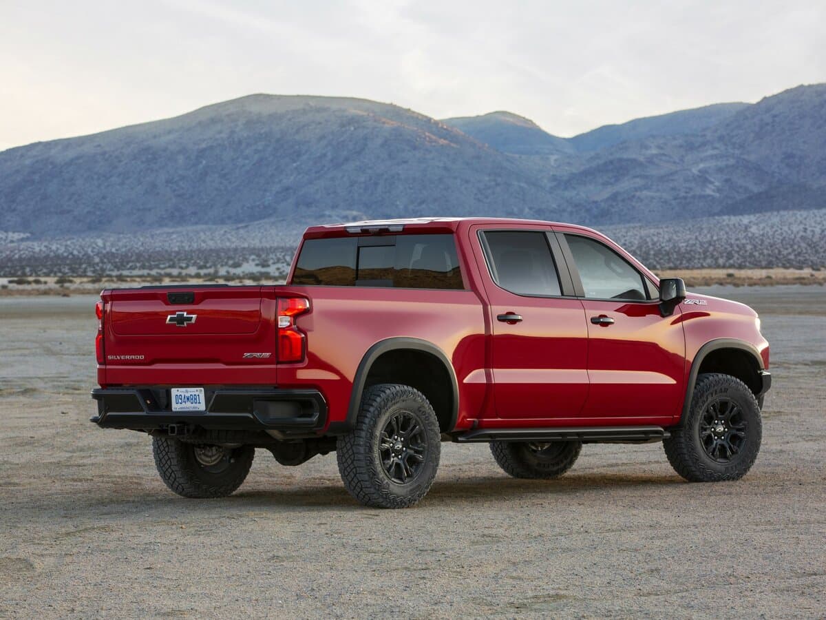 Chevrolet Silverado IV (T1XX) Restayling — 3/4 arxadan