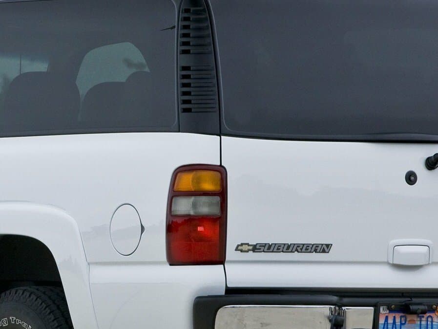 Chevrolet Suburban IX — Detal
