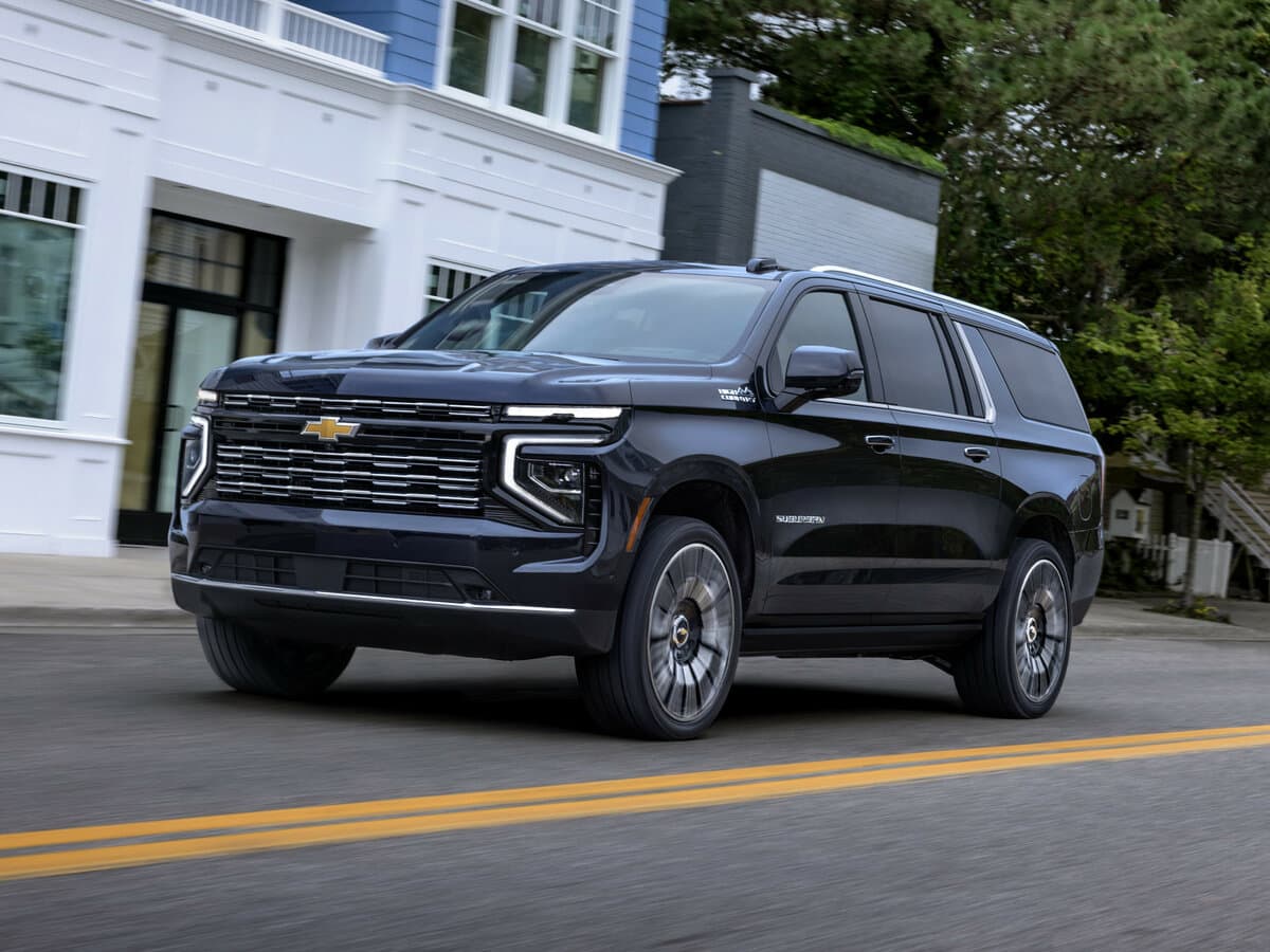 Chevrolet Suburban XII Restayling — Əsas şəkil