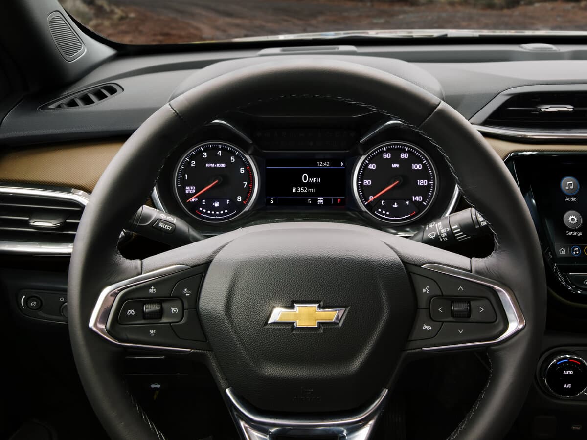 Chevrolet TrailBlazer III — Sükan