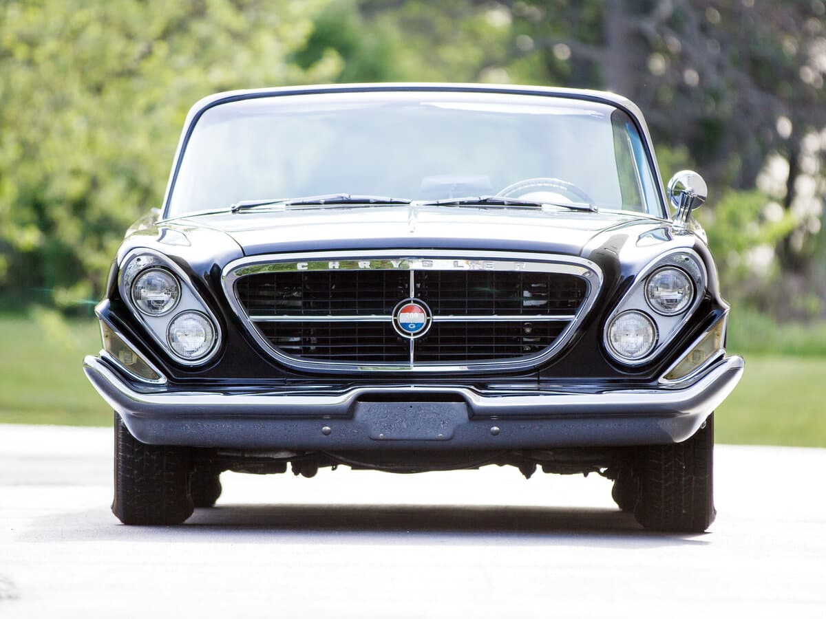 Chrysler 300 Letter Series III (300G) Restayling — Öndən