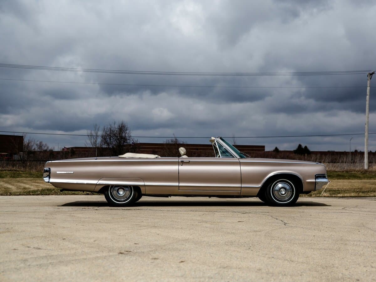 Chrysler 300 Letter Series V (300L) — Yandan