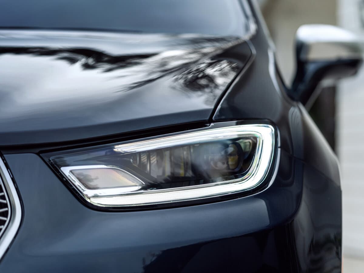 Chrysler Pacifica RU Restayling — Fara