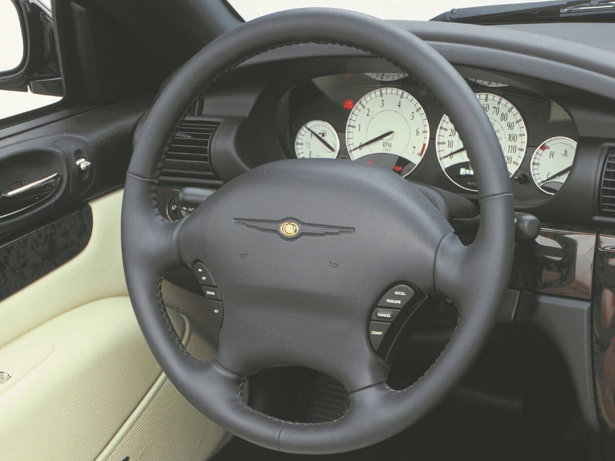 Chrysler Sebring II — Sükan