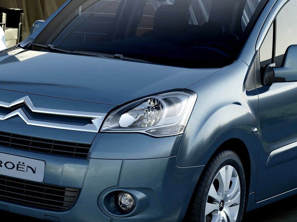 Citroen Berlingo II — Fara