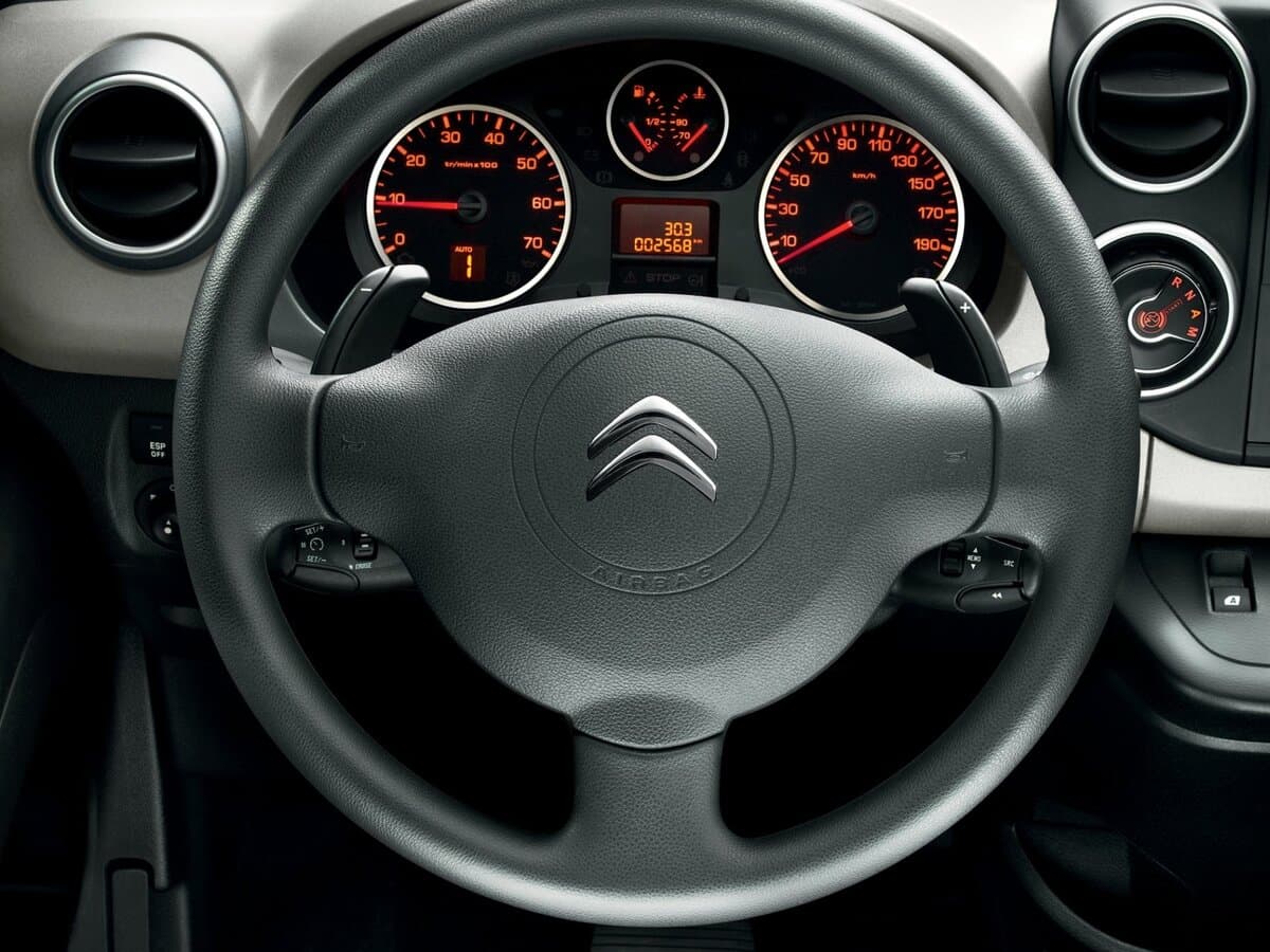 Citroen Berlingo II Restayling — Sükan