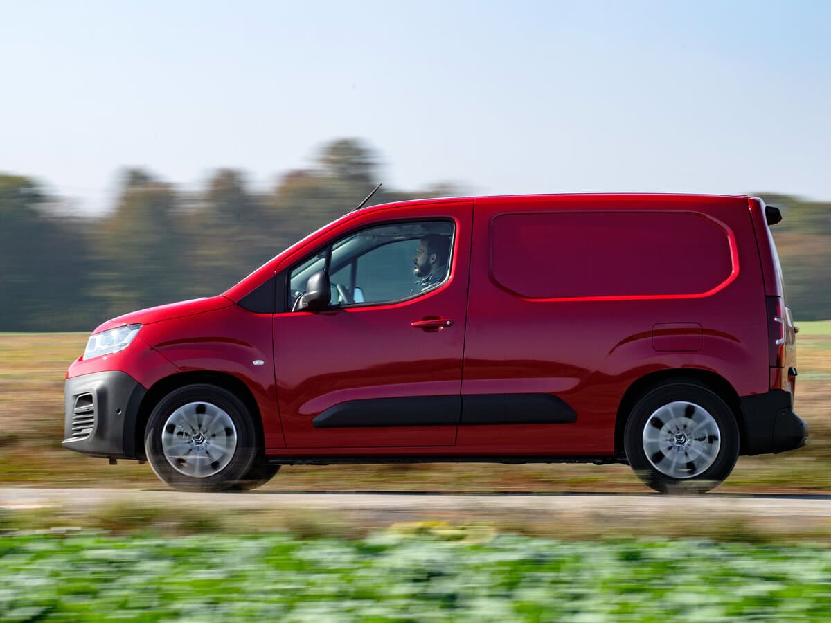 Citroen Berlingo III — Yandan