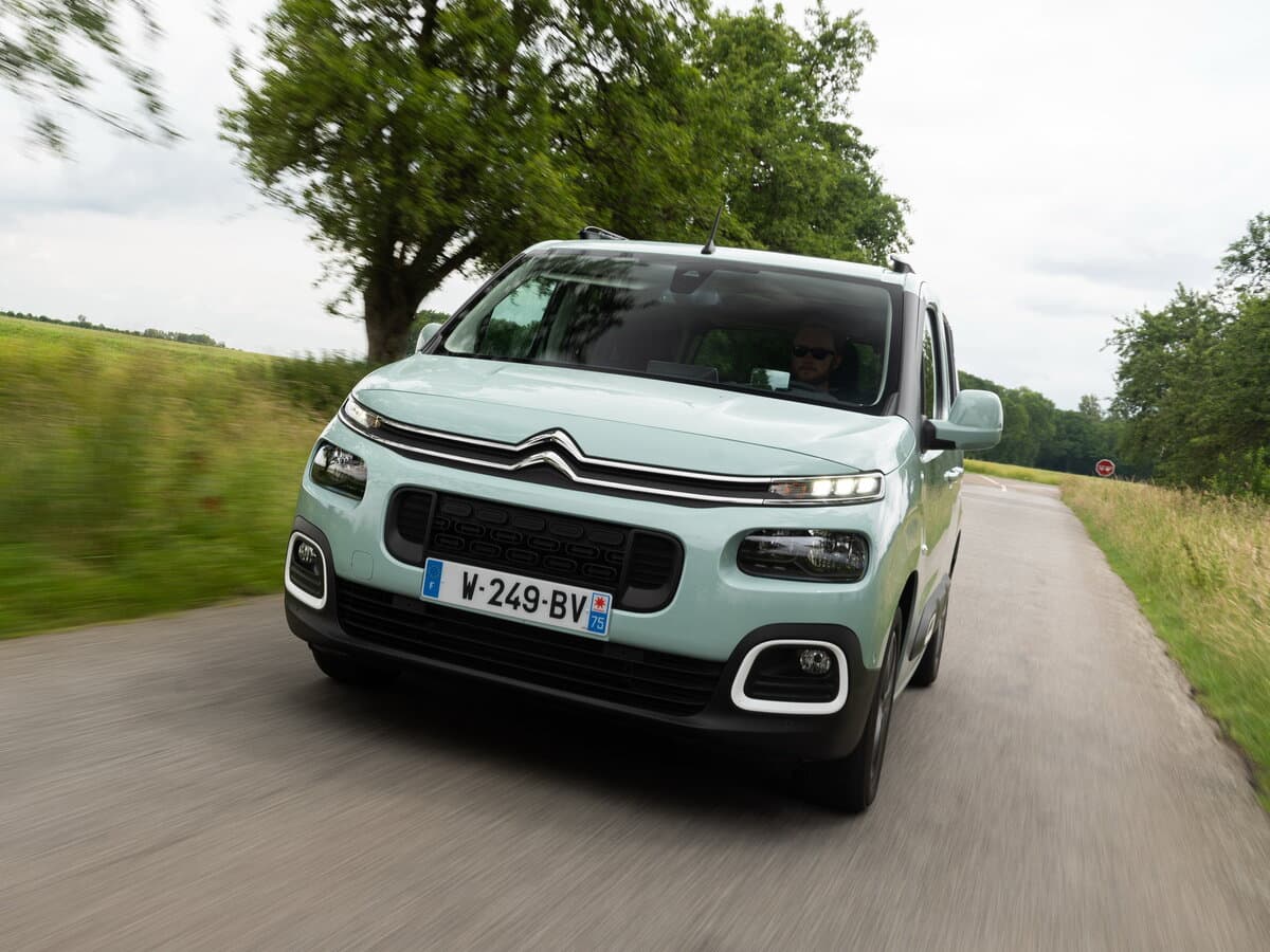 Citroen Berlingo III — Öndən