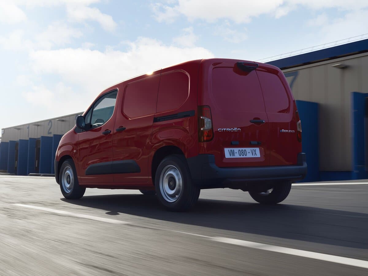 Citroen Berlingo III Restayling — 3/4 arxadan