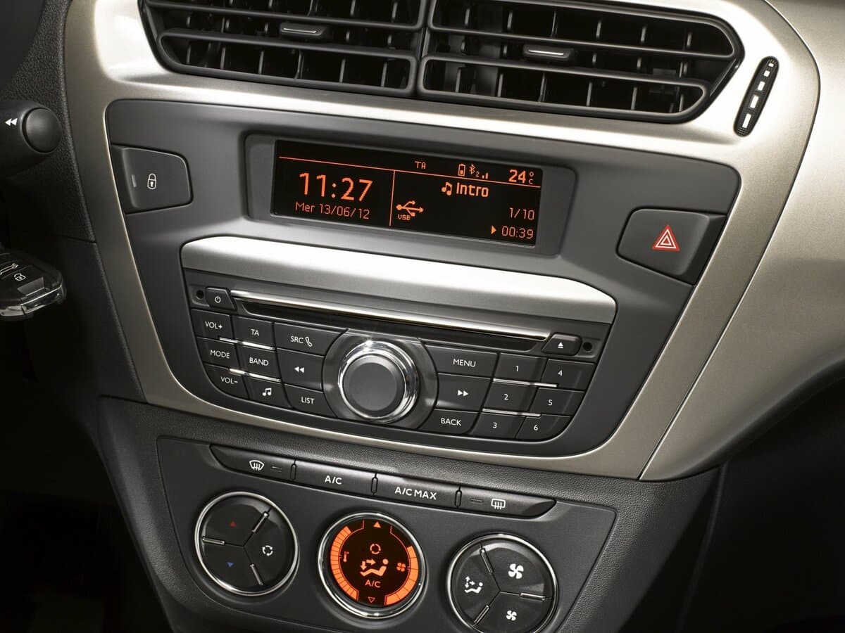 Citroen C-Elysee I — Salon, öndən
