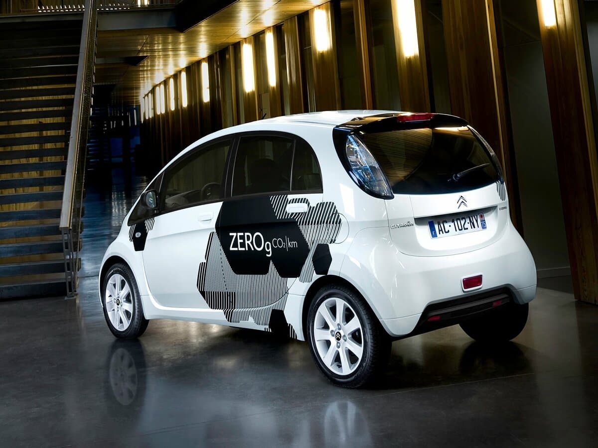 Citroen C-ZERO 2010 – 2012 — 3/4 arxadan