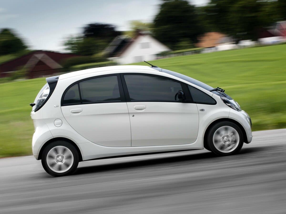 Citroen C-ZERO 2010 – 2012 — Yandan