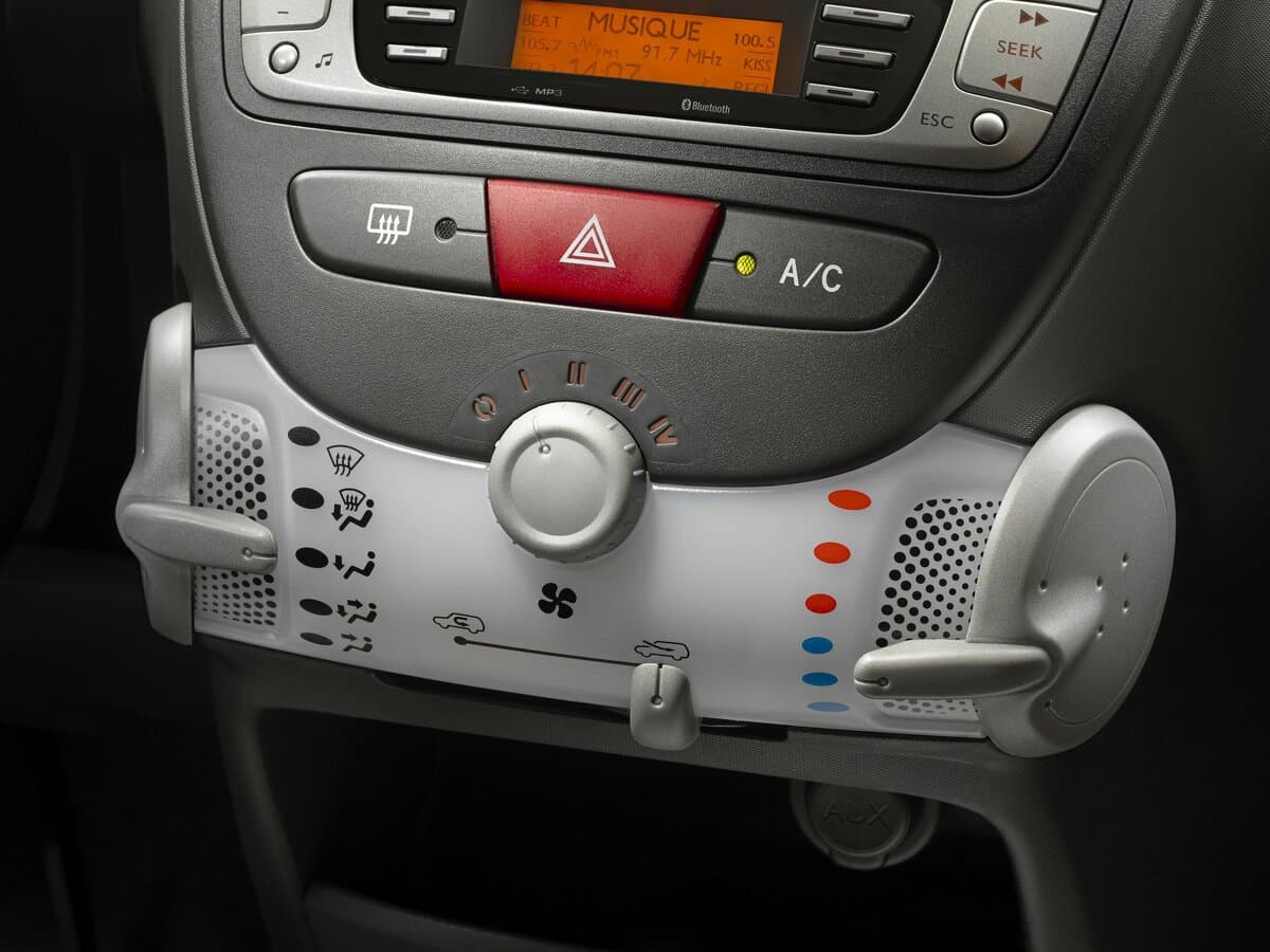 Citroen C1 I Restayling 2 — Salon, arxadan