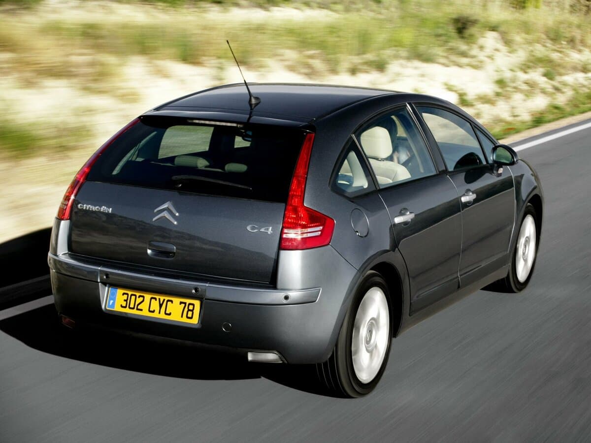 Citroen C4 I — 3/4 arxadan