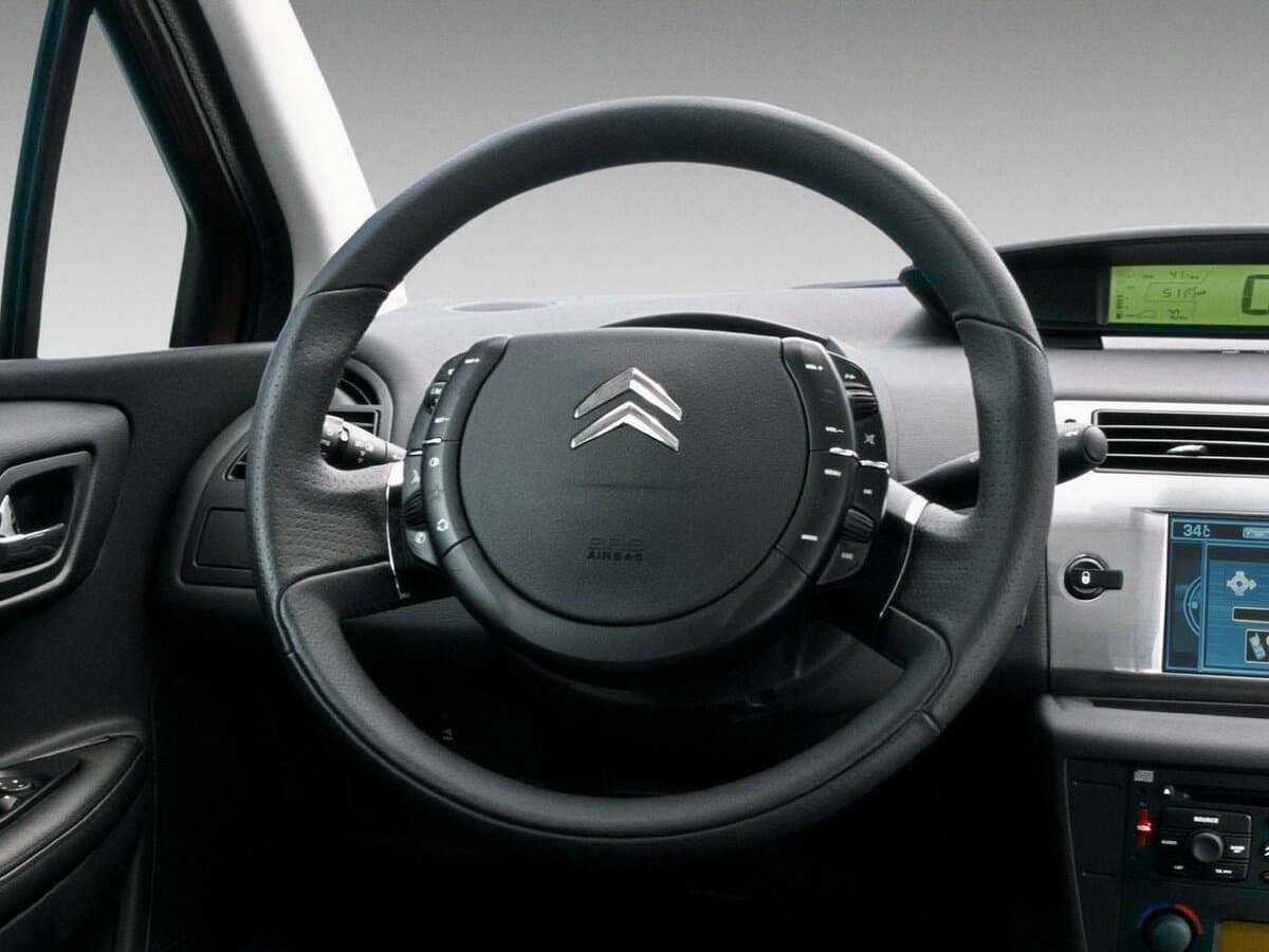 Citroen C4 I Restayling — Sükan