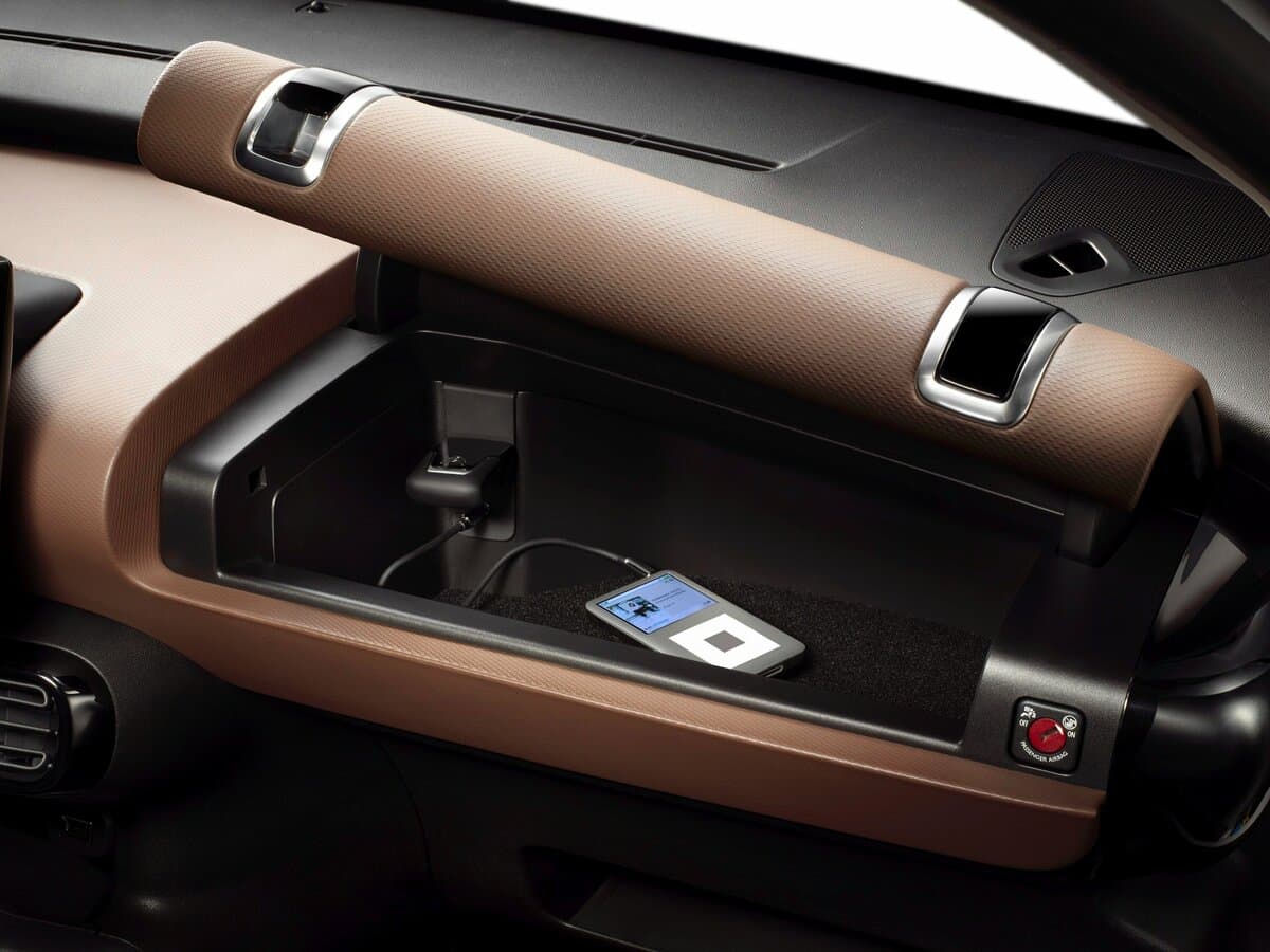 Citroen C4 Cactus I — Salon, arxadan