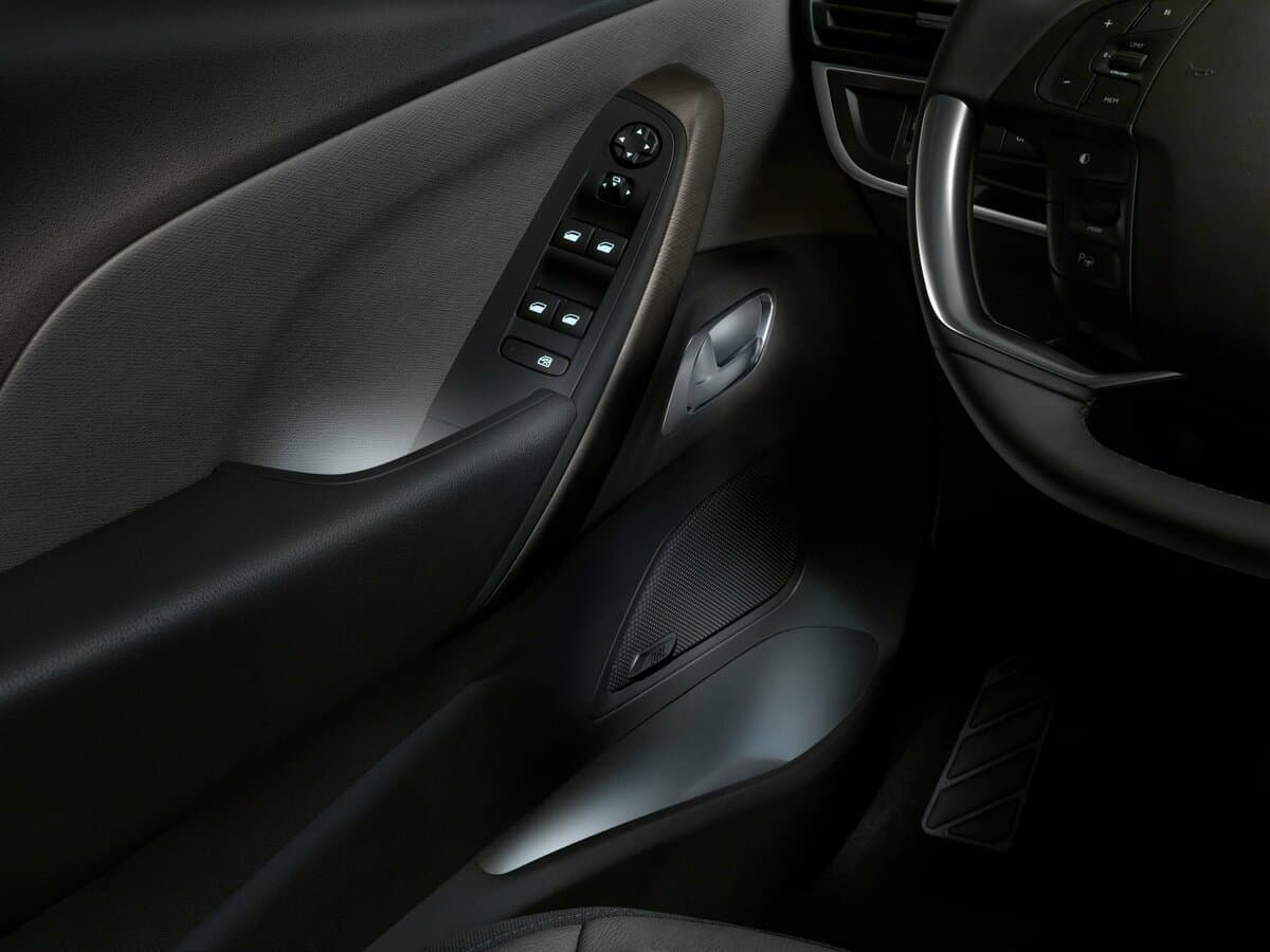 Citroen C4 Picasso II — Qapı
